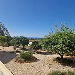 Vivenda Sabrina Βίλα